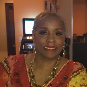 Meet your Posher, Antoinette